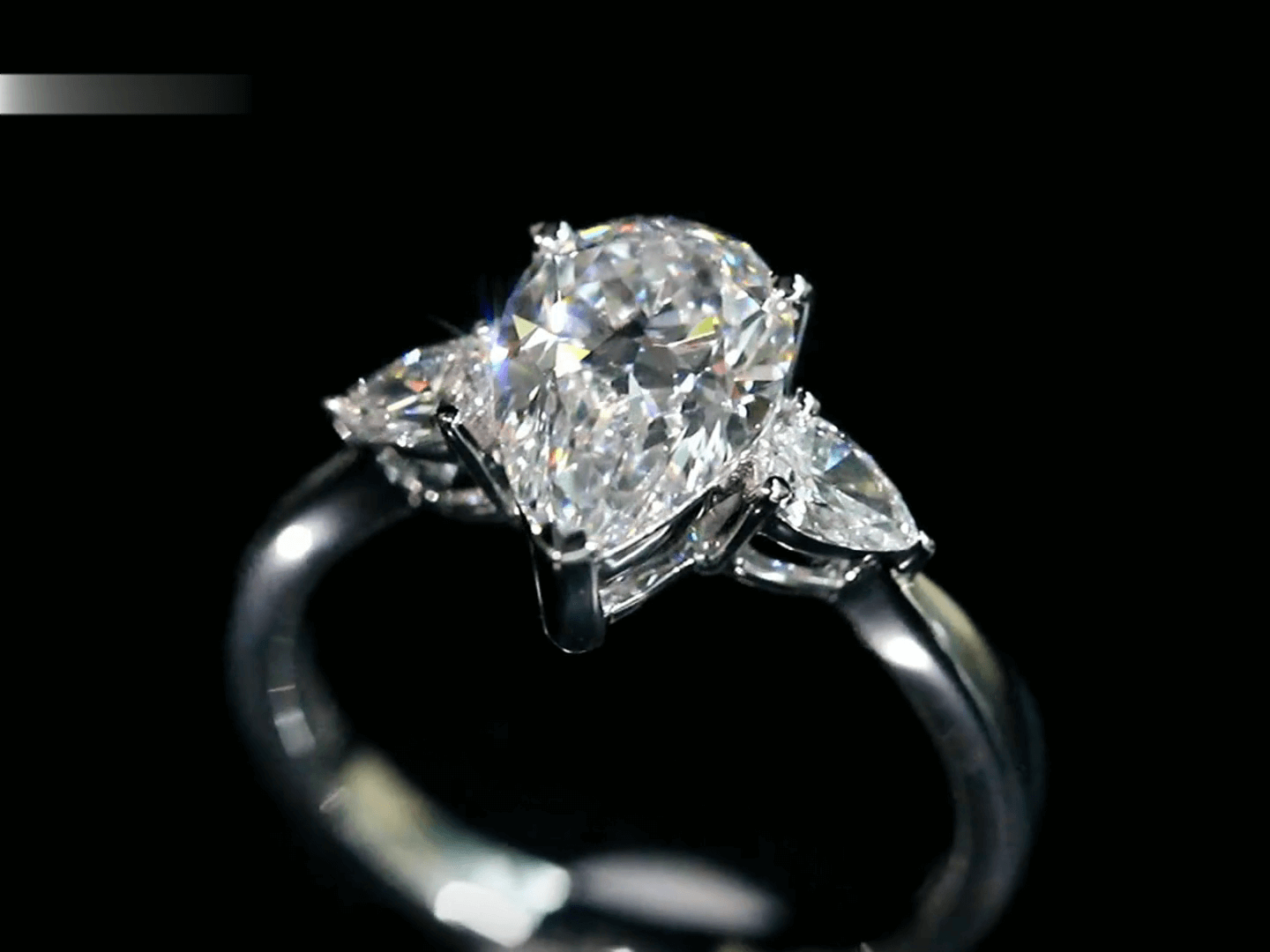 1,5 Karat Tropfenform Drei-Stein Birnenförmiger Lab-Diamantring 18K Gold