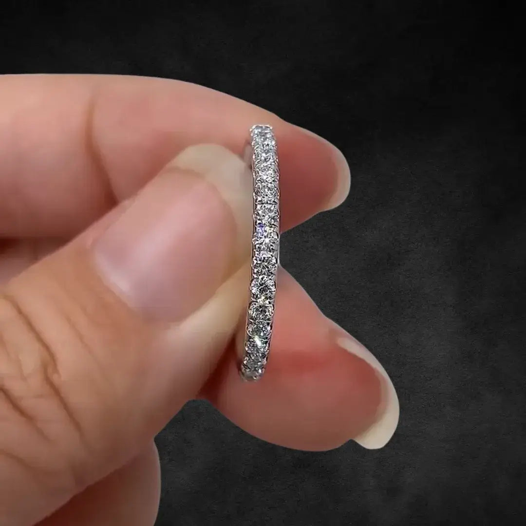 Vollständiger Eternity-Ring 2,0 mm Rundschliff-Labordiamant Ehering