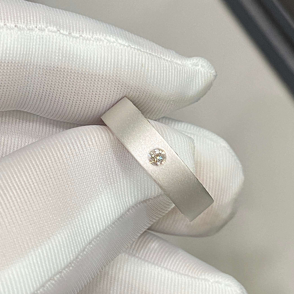 Unique Single-Row Men's Lab Diamond Wedding Ring