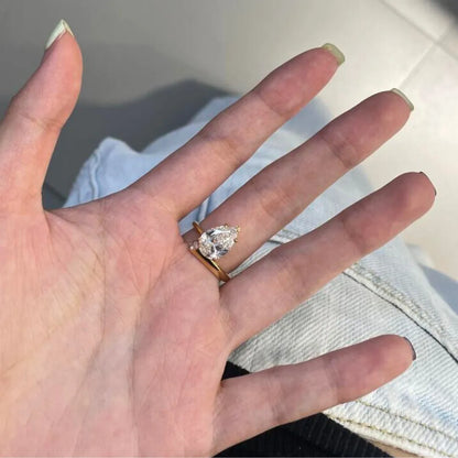 Bague en or 18 carats avec diamants de laboratoire en forme de poire de 3 carats