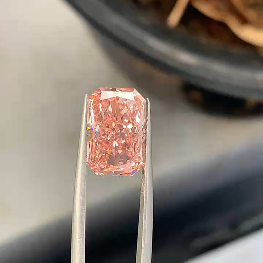7.06ct Fancy Intense Pink Radiant Lab Diamond IGI