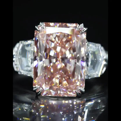 Bague en diamant de laboratoire rose vif de 7 carats