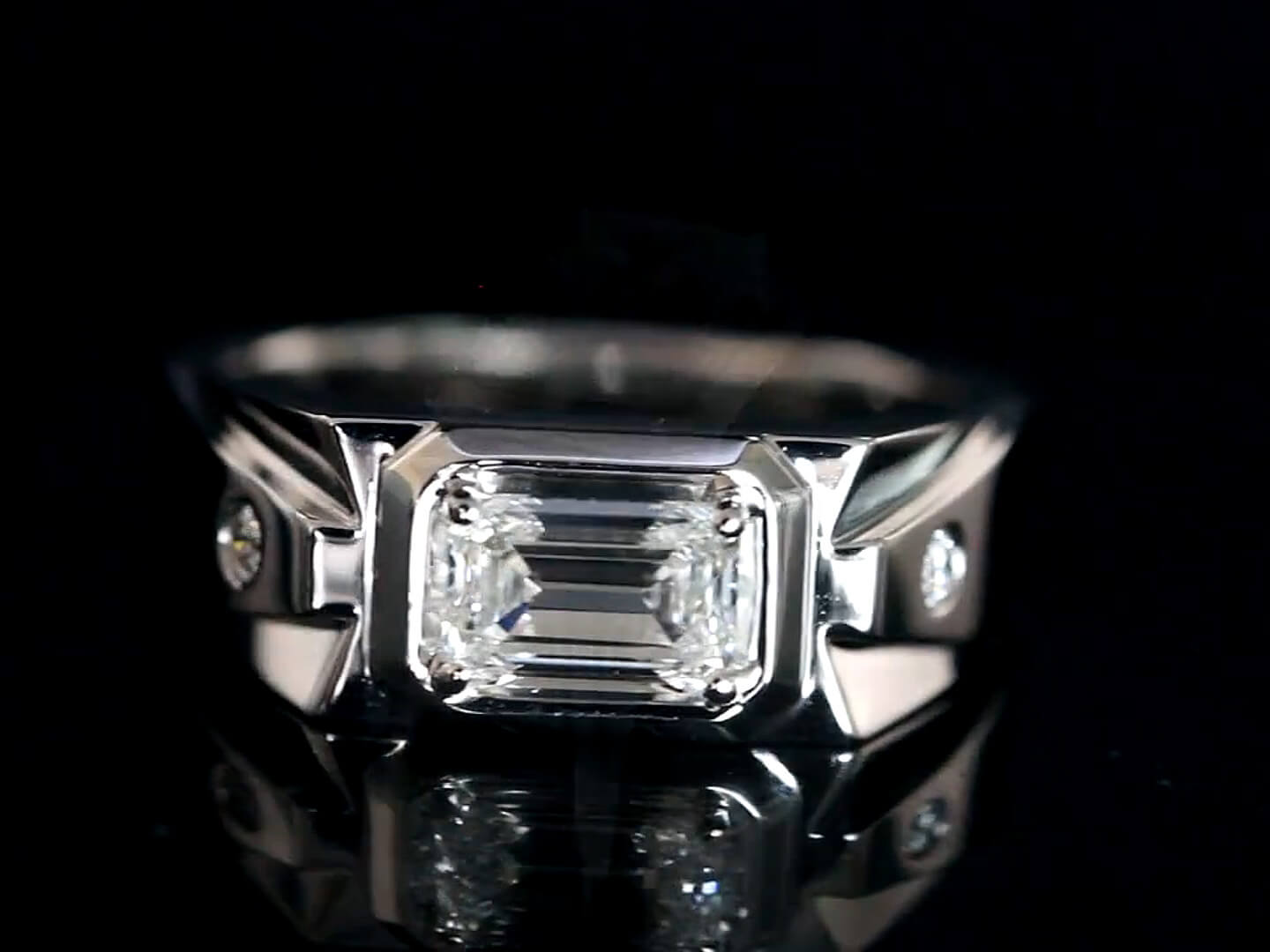 Verlobungsring für Herren mit Smaragdschliff und im Labor gezüchteten Diamanten, 18 Karat Gold