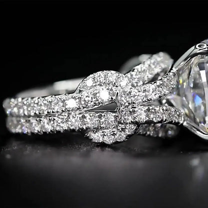 Bague luxueuse en forme de nœud avec diamant de laboratoire taille coussin de 10 carats