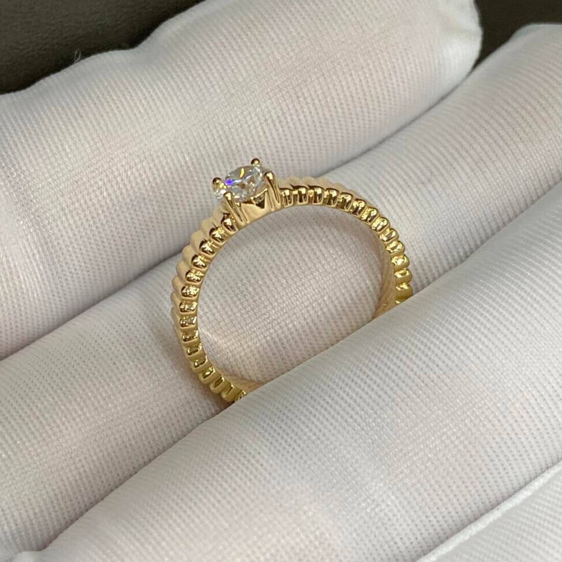 Vintage Engagement Ring Round Lab Diamond Solitaire Ring Prong Set Anniversary Unique Ring Hand Ribbed